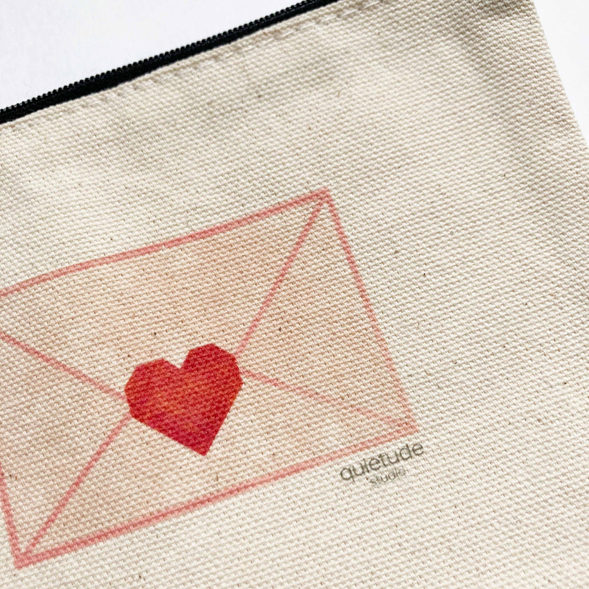 Heart Zipper Pouch